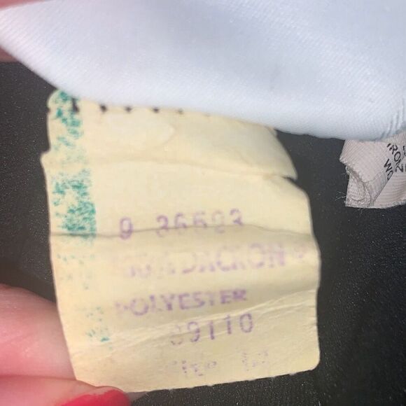 Vintage Black Maxi Skirt by Koret of California | Long Full Black Skirt | Label - Picture 15 of 15